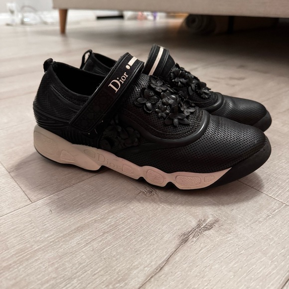 Dior authentic size 38/5 run small, leather - Picture 2 of 7